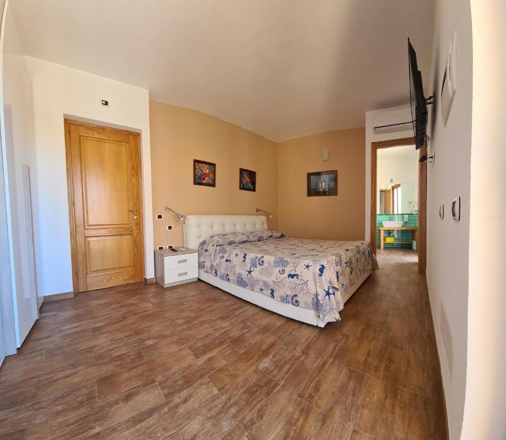 Rena Bianca Suite By La Contessa Santa Teresa Gallura Dış mekan fotoğraf